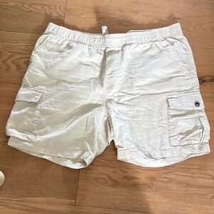 Goodfellow & Co Men's Light Tan Cargo Shorts